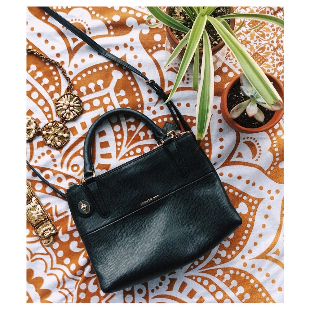 COACH Mini Blk Leather Shoulder Bag